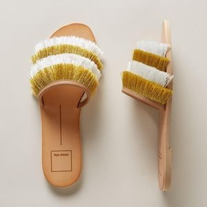 🆕🌿DOLCE VITA YELLOW BOHO FRINGE SANDALS🌿